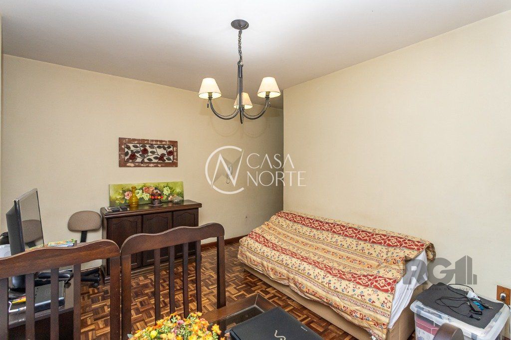 Apartamento à venda com 2 quartos, 65m², Avenida Cel Lucas de Oliveira no bairro Petrópolis em Porto Alegre