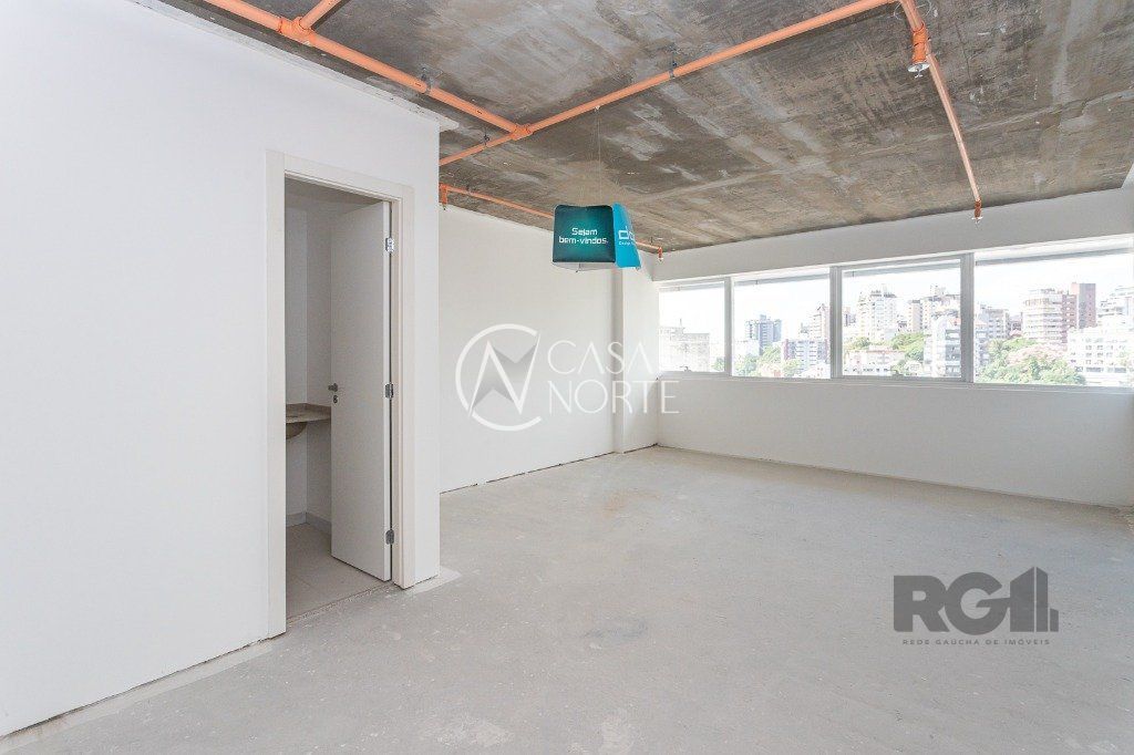 Sala Comercial à venda com 1 quarto, 38m², 1 vaga, Rua Ramiro Barcelos no bairro Moinhos de Vento em Porto Alegre
