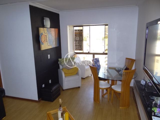 Apartamento à venda com 3 quartos, 68m², 1 vaga, Avenida General Raphael Zippin no bairro Sarandi em Porto Alegre