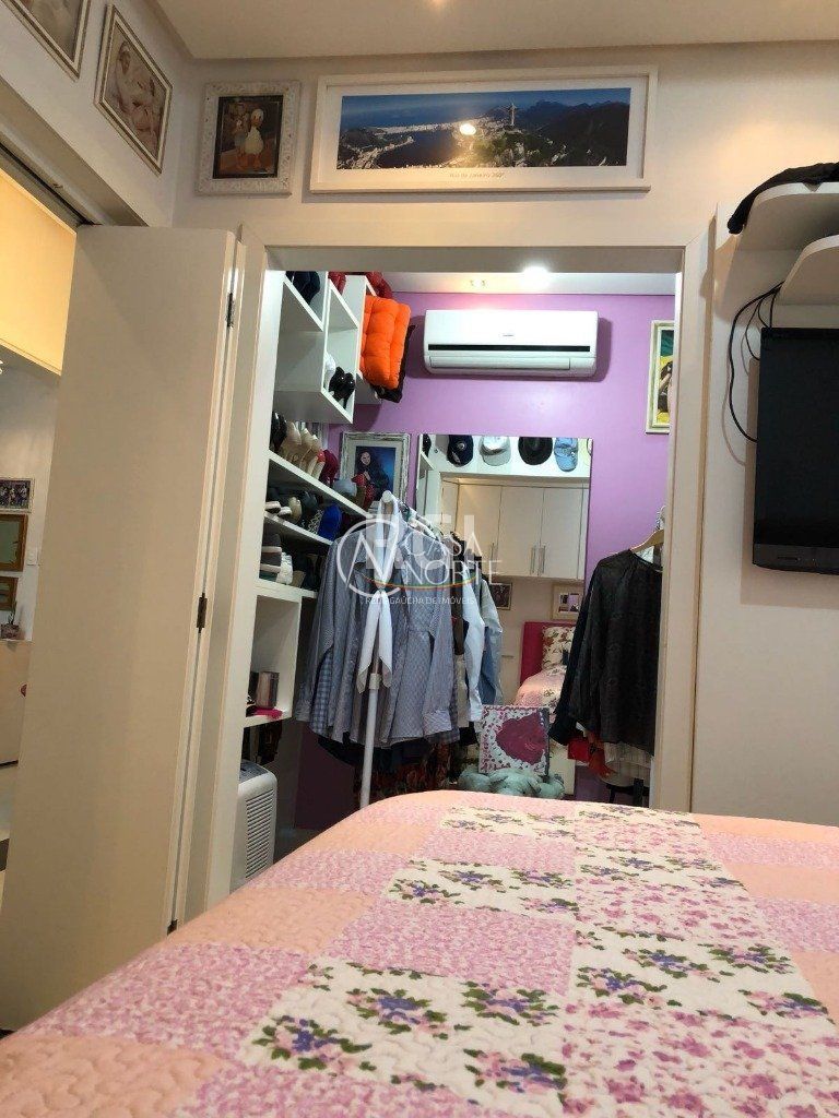 Apartamento à venda com 2 quartos, 80m², 1 vaga, Rua Barao do Guaiba no bairro Menino Deus em Porto Alegre