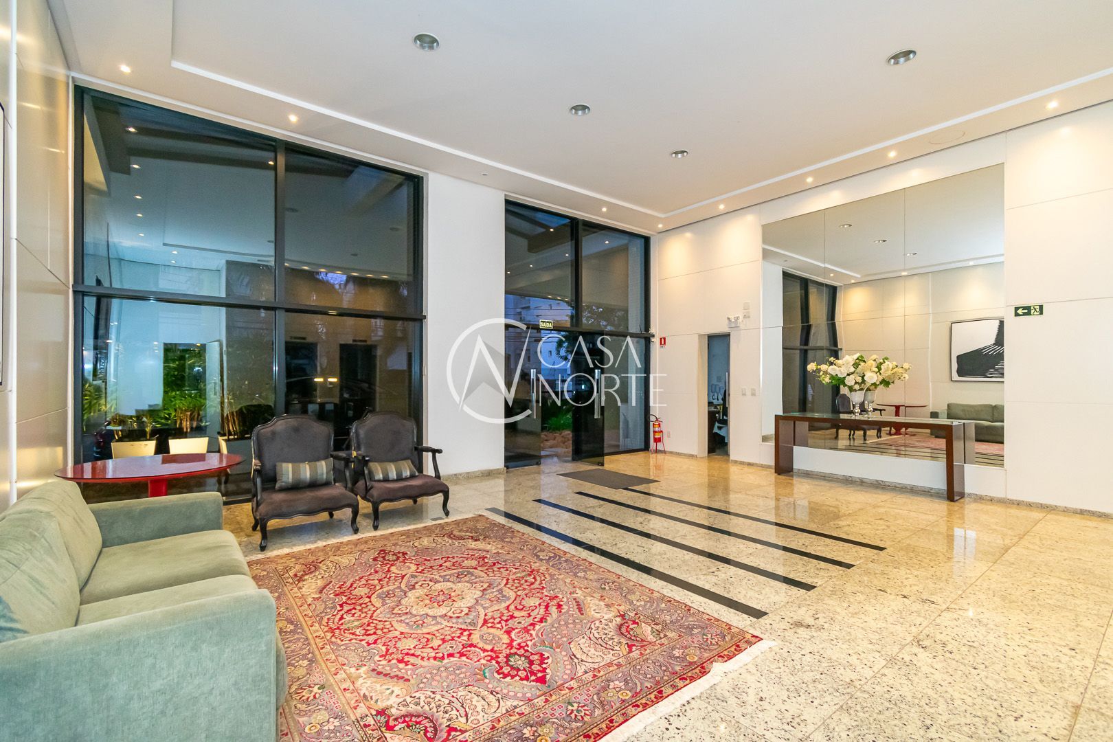 Apartamento à venda com 3 quartos, 172m², 3 suítes, 3 vagas, Rua Regente no bairro Petrópolis em Porto Alegre