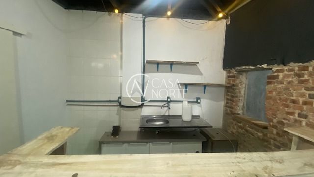 Loja à venda com 5 quartos, 137m², Rua Fernando Cortez no bairro Cristo Redentor em Porto Alegre