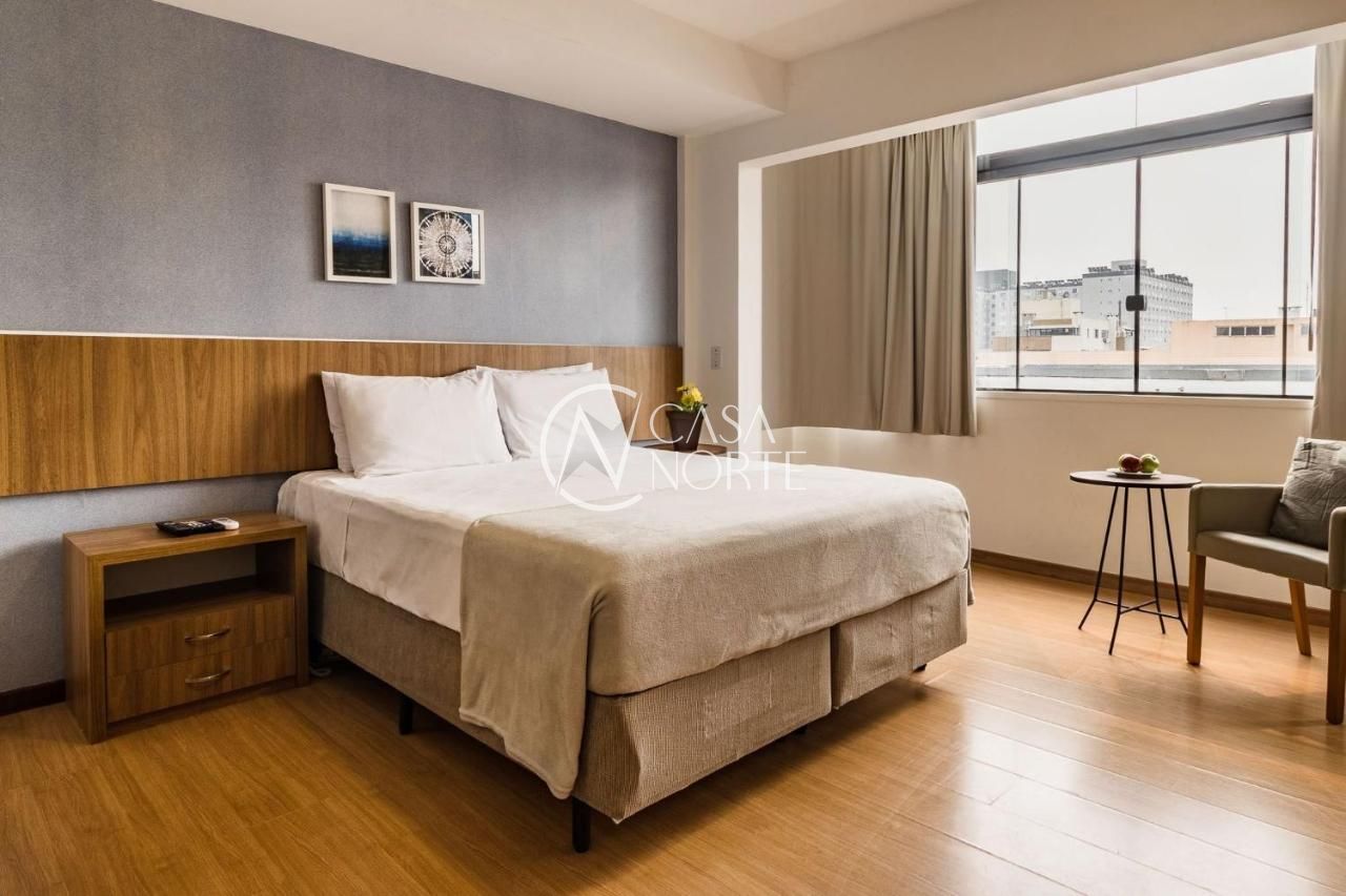 Cobertura à venda com 1 quarto, 82m², 1 suíte, 1 vaga, Rua Dr Timóteo no bairro Moinhos de Vento em Porto Alegre