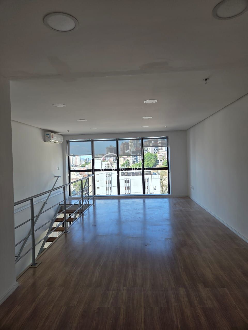 Duplex à venda , 85m², 2 vagas, Rua Ramiro Barcelos no bairro Floresta em Porto Alegre