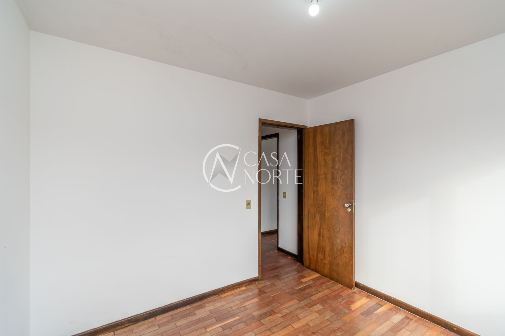 Apartamento à venda com 1 quarto, 44m², Avenida Protásio Alves no bairro Rio Branco em Porto Alegre