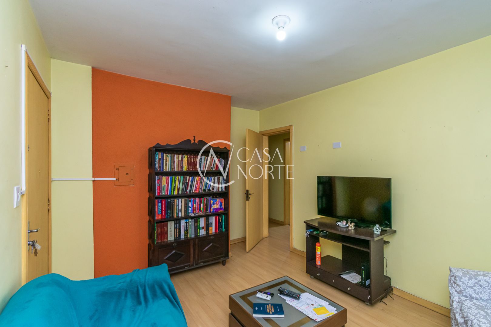 Apartamento à venda com 2 quartos, 57m², Rua Vinte e Quatro de Maio no bairro Centro Histórico em Porto Alegre