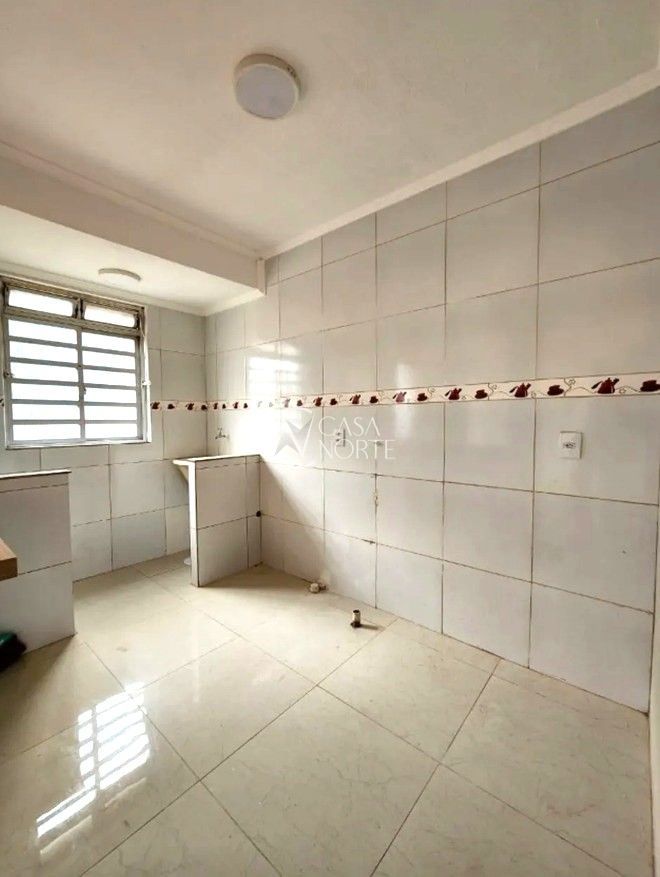 Apartamento à venda com 2 quartos, 52m², 1 vaga, Avenida Professor Oscar Pereira no bairro Santo Antônio em Porto Alegre