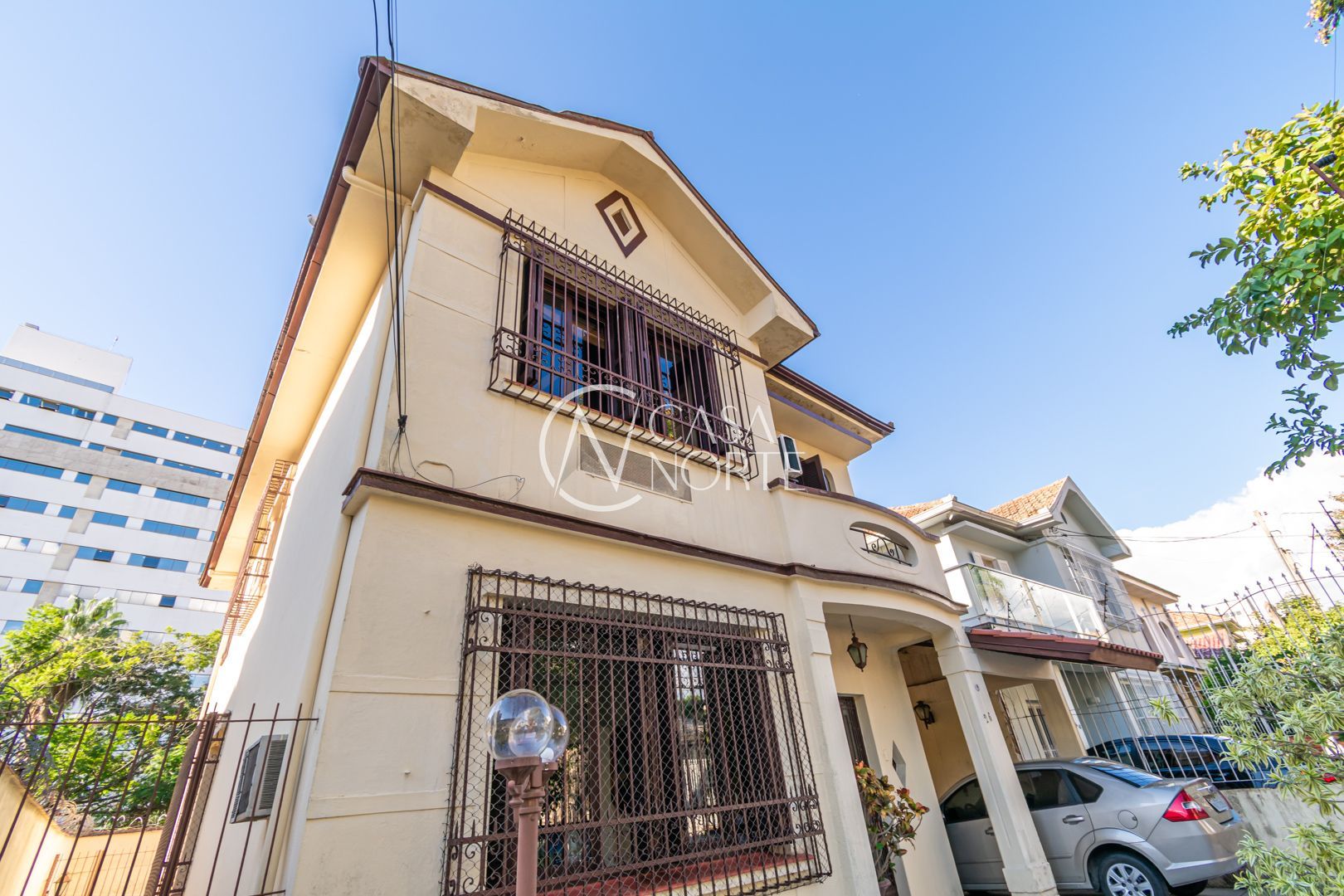 Casa à venda com 3 quartos, 160m², 1 suíte, 2 vagas, Rua Germano Hasslocher no bairro Azenha em Porto Alegre