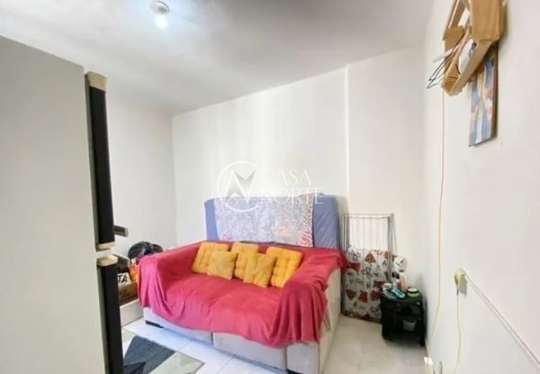 Apartamento à venda com 1 quarto, 26m², Rua dos Andradas no bairro Centro Histórico em Porto Alegre