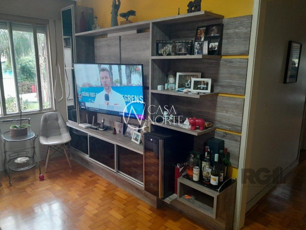 Apartamento à venda com 3 quartos, 92m², 2 vagas, Rua Líbero Badaró no bairro Passo da Areia em Porto Alegre