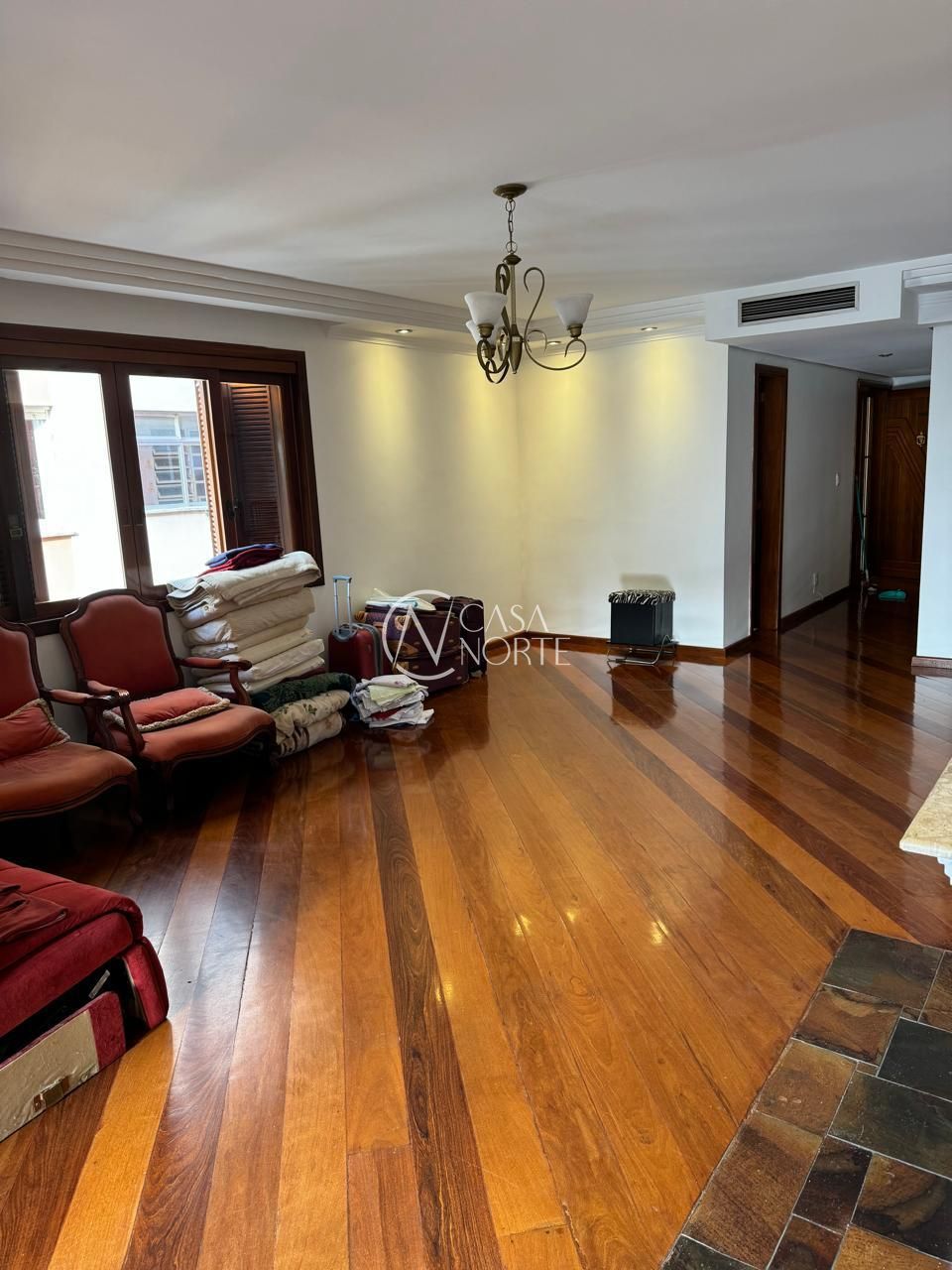 Apartamento à venda com 3 quartos, 237m², 3 suítes, 2 vagas, Avenida Lageado no bairro Petrópolis em Porto Alegre