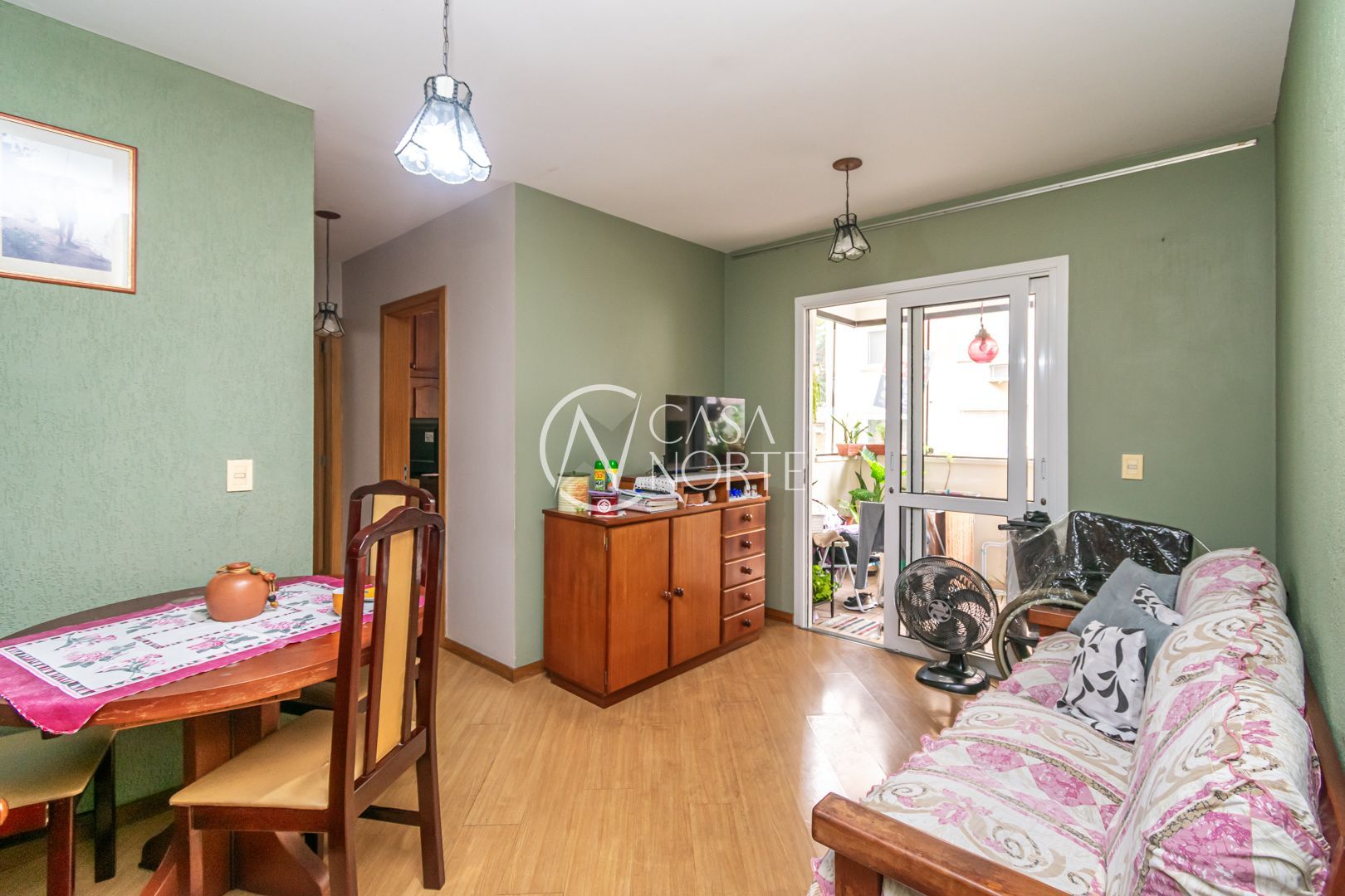 Apartamento à venda com 2 quartos, 67m², 1 suíte, 1 vaga, Rua Marina Sirângelo Castello no bairro Jardim Itu em Porto Alegre