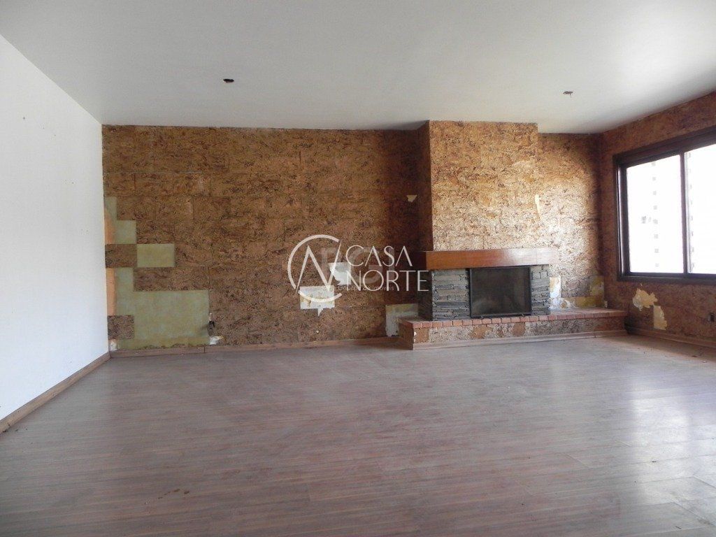 Casa à venda com 4 quartos, 110m², 1 suíte, 4 vagas, Avenida Bispo João Scalabrini no bairro Jardim Itu em Porto Alegre