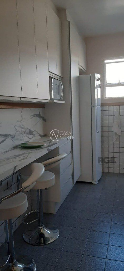 Cobertura à venda com 2 quartos, 150m², 2 vagas, Beco Um no bairro Bom Jesus em Porto Alegre