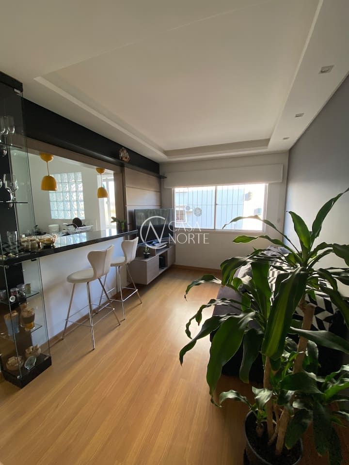 Apartamento à venda com 1 quarto, 49m², Rua Inhanduí no bairro Cristal em Porto Alegre