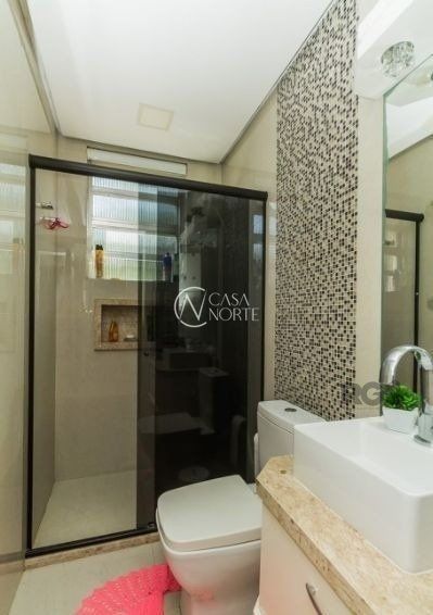 Apartamento à venda com 2 quartos, 62m², Rua Tuparaí no bairro Passo da Areia em Porto Alegre