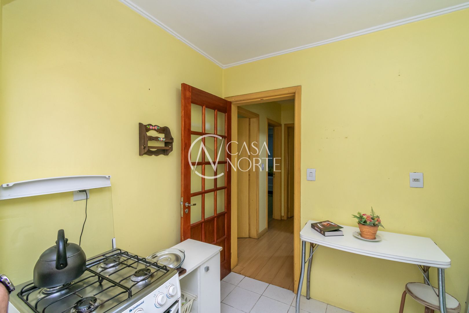 Apartamento à venda com 2 quartos, 57m², Rua Vinte e Quatro de Maio no bairro Centro Histórico em Porto Alegre