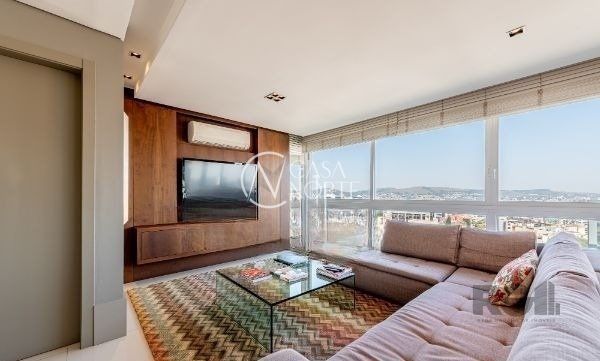 Apartamento à venda com 3 quartos, 112m², 1 suíte, 2 vagas, Avenida Iguassu no bairro Petrópolis em Porto Alegre