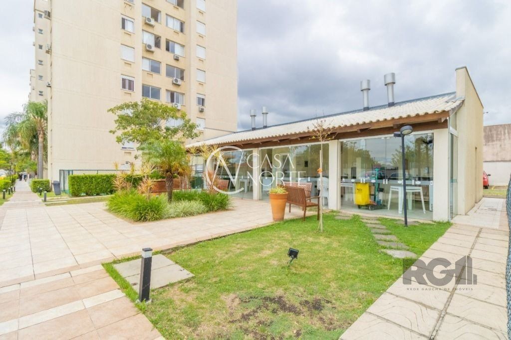 Apartamento à venda com 2 quartos, 48m², 1 vaga, Avenida Engenheiro Francisco Rodolfo Simch no bairro Sarandi em Porto Alegre