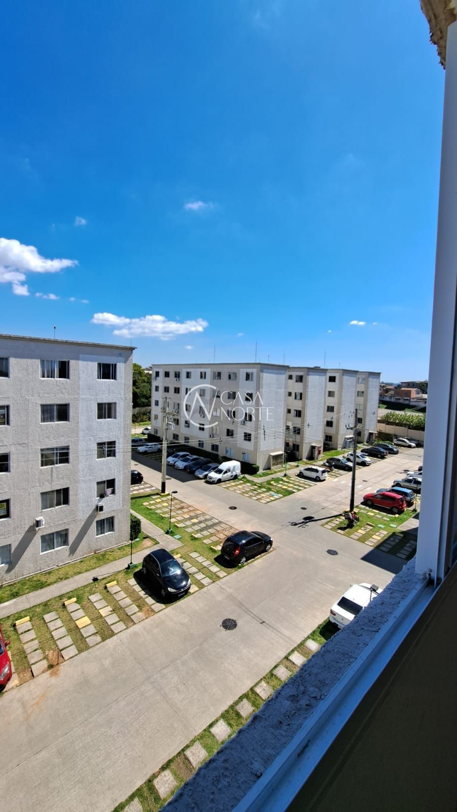 Apartamento à venda com 2 quartos, 41m², 1 vaga, Rua dos Maias no bairro Rubem Berta em Porto Alegre