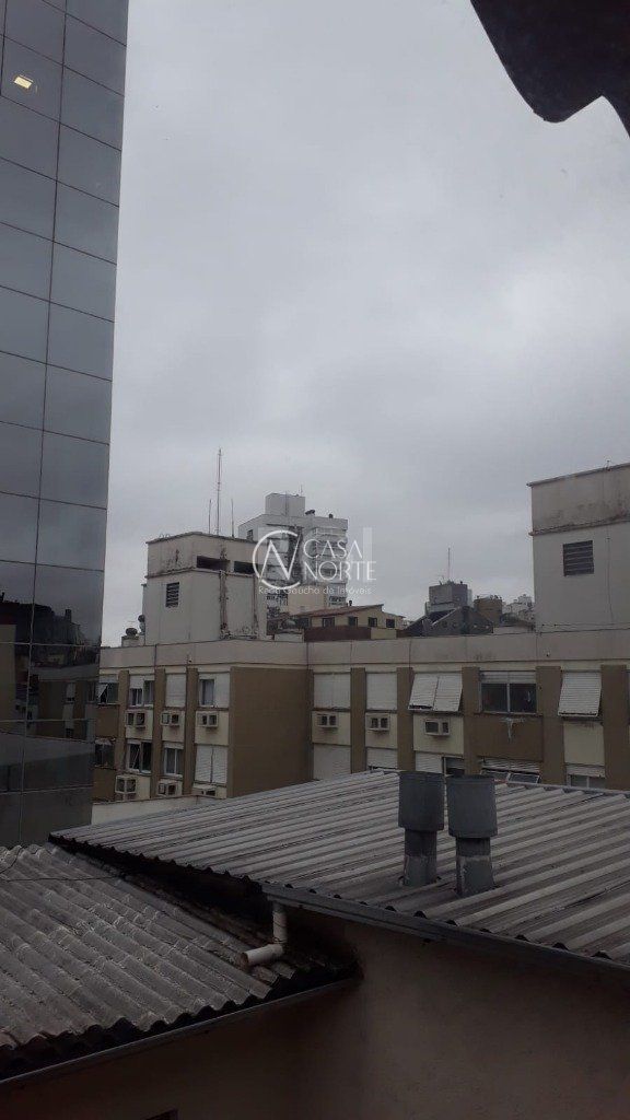 Cobertura à venda com 2 quartos, 95m², 1 suíte, 1 vaga, Avenida Lavras no bairro Petrópolis em Porto Alegre