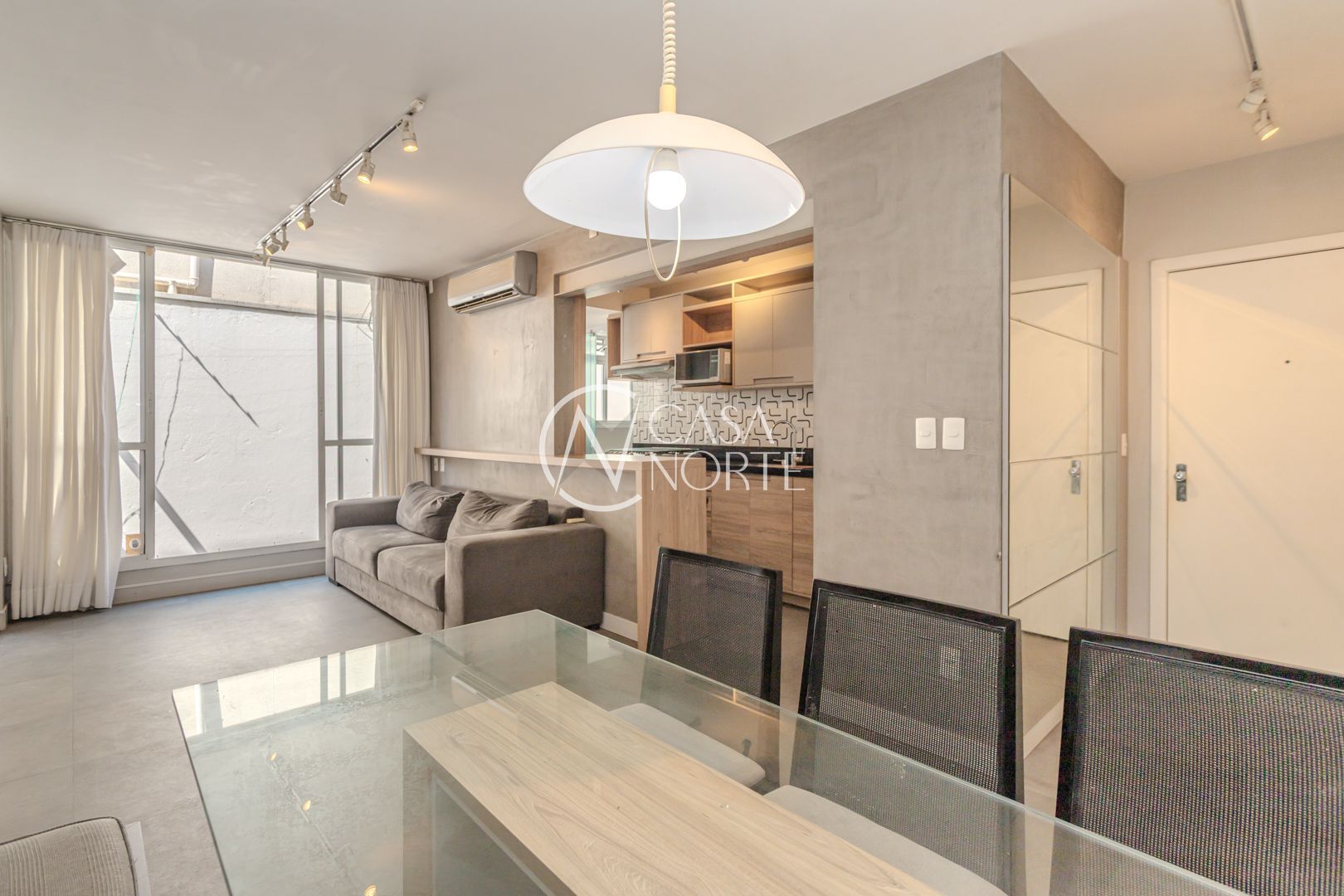 Apartamento Garden à venda com 2 quartos, 92m², 1 vaga, Rua Dona Eugênia no bairro Petrópolis em Porto Alegre