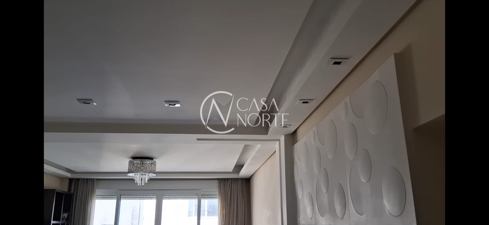 Apartamento à venda com 3 quartos, 132m², 1 suíte, 1 vaga, Rua Duque de Caxias no bairro Centro Histórico em Porto Alegre