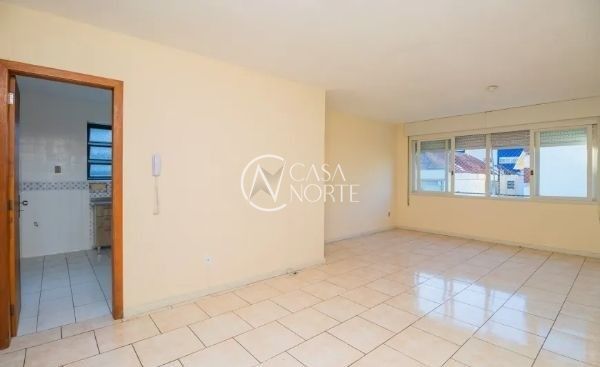 Apartamento à venda com 3 quartos, 111m², 1 suíte, Rua César Lombroso no bairro Rio Branco em Porto Alegre