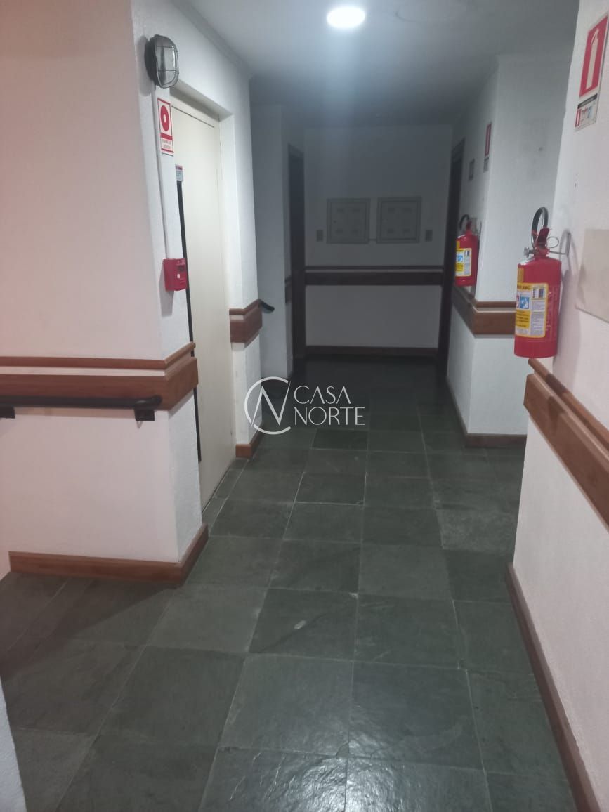 Sala Comercial à venda com 1 quarto, 37m², Avenida Taquara no bairro Petrópolis em Porto Alegre