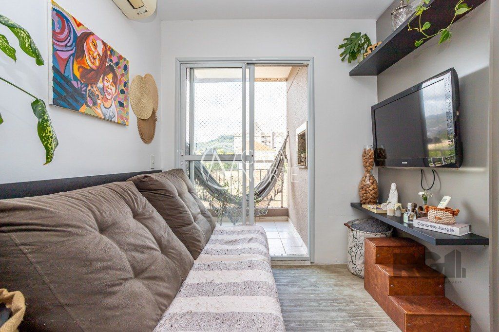 Apartamento à venda com 2 quartos, 52m², 1 suíte, 1 vaga, Avenida Arnaldo Bohrer no bairro Teresópolis em Porto Alegre