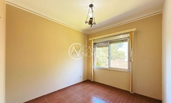 Apartamento à venda com 3 quartos, 81m², 1 vaga, Rua Coronel Massot no bairro Cristal em Porto Alegre