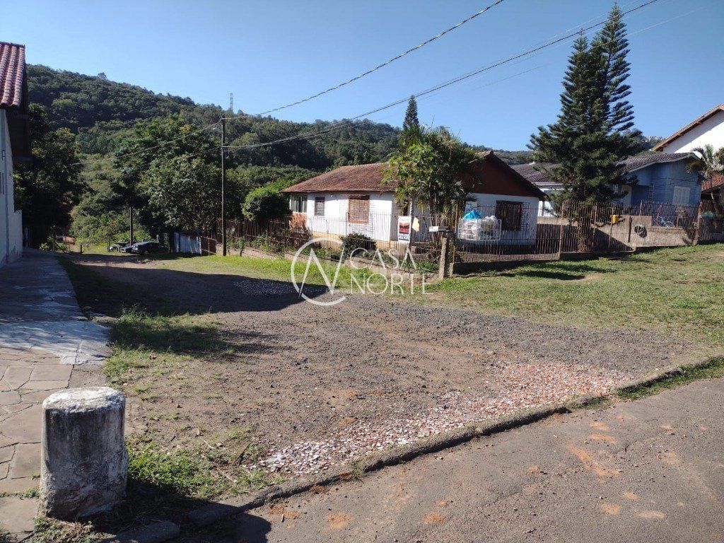 Terreno à venda  com 40000m², Estrada Aracaju no bairro Vila Nova em Porto Alegre