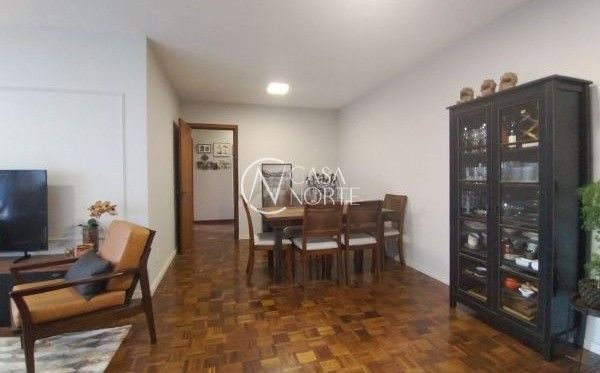Apartamento à venda com 3 quartos, 114m², 1 suíte, 1 vaga, Rua Faria Santos no bairro Petrópolis em Porto Alegre
