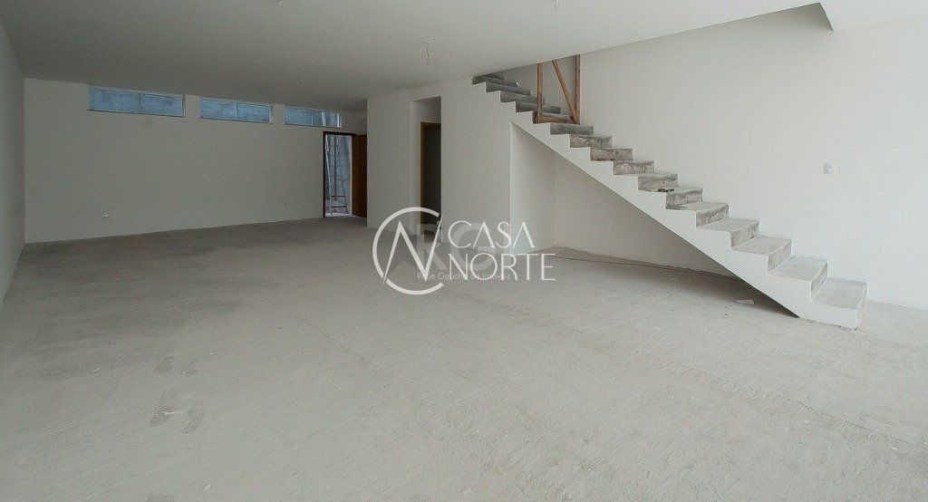 Loja à venda , 210m², 2 vagas, Rua Joaquim Silveira no bairro São Sebastião em Porto Alegre