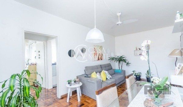 Apartamento à venda com 2 quartos, 65m², Avenida da Azenha no bairro Azenha em Porto Alegre