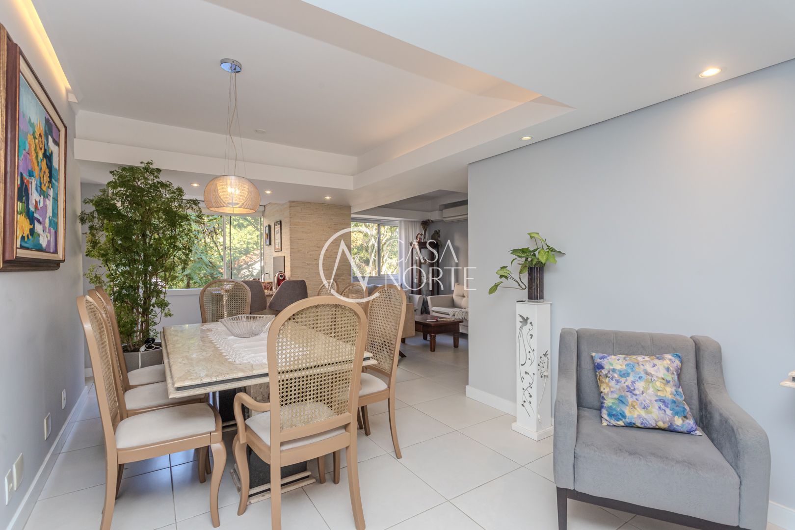 Apartamento à venda com 3 quartos, 160m², 3 suítes, 2 vagas, Rua Costa Lima no bairro Nonoai em Porto Alegre