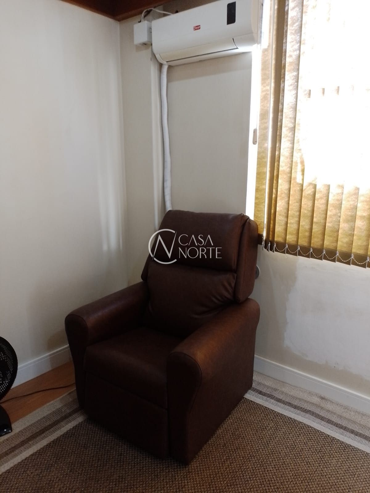 Sala Comercial à venda com 1 quarto, 24m², Rua Doutor Flores no bairro Centro Histórico em Porto Alegre