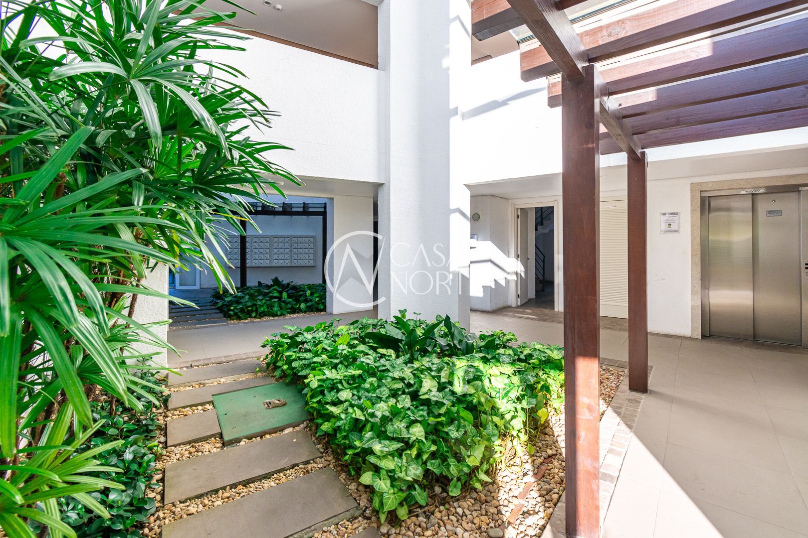 Apartamento à venda com 2 quartos, 73m², 1 suíte, 1 vaga, Rua Doutor Carlos Renato Rua Fonseca no bairro Jardim Sabará em Porto Alegre