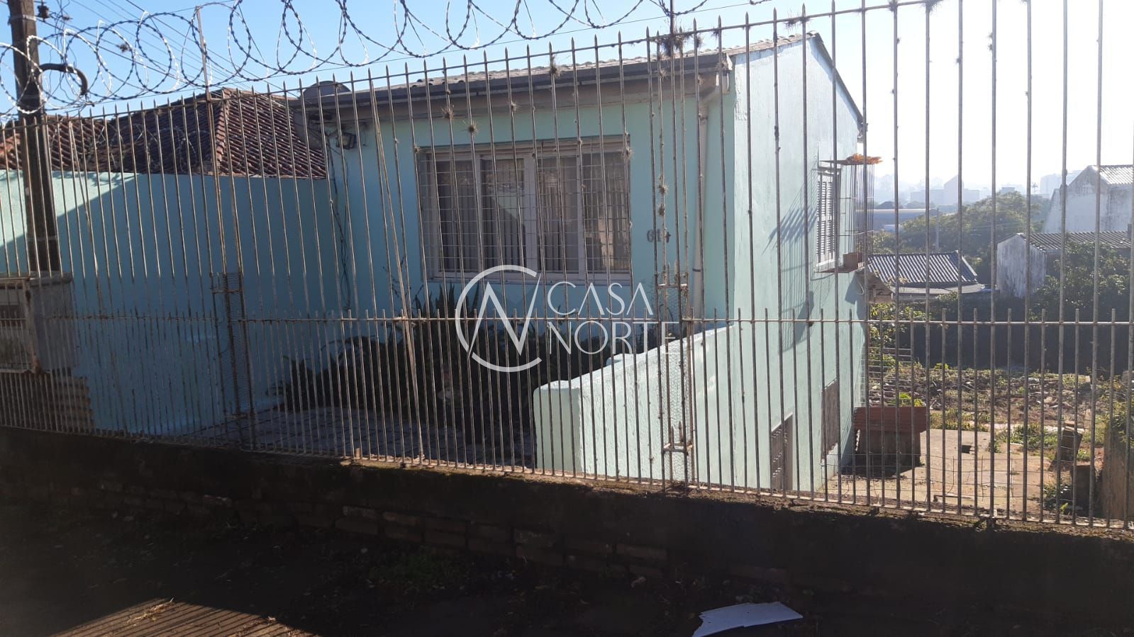 Casa à venda com 2 quartos, 90m², 5 vagas, Rua Coronel José Rodrigues Sobral no bairro Partenon em Porto Alegre