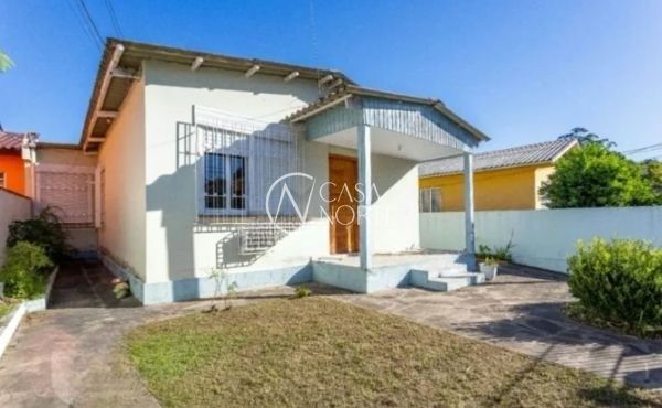 Casa à venda com 3 quartos, 80m², 2 vagas, Rua Camila Furtado Alves no bairro Jardim Itu em Porto Alegre