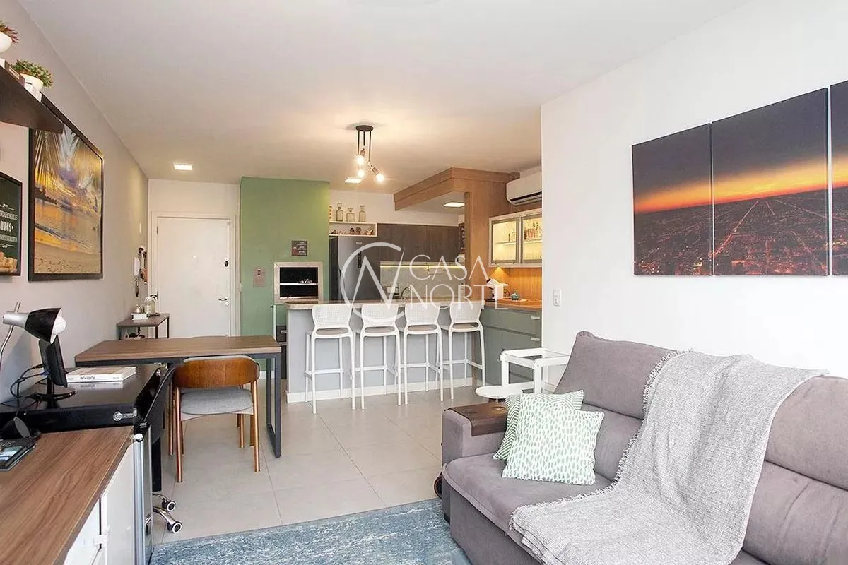 Apartamento à venda com 2 quartos, 70m², 1 suíte, 2 vagas, Rua Itaboraí no bairro Jardim Botânico em Porto Alegre