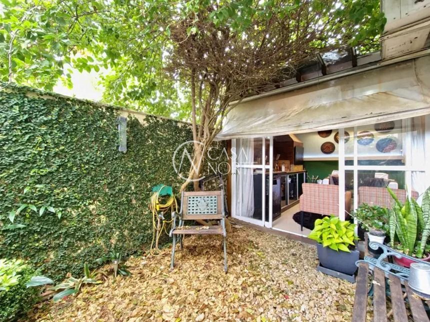 Casa de Condomínio à venda com 4 quartos, 185m², 1 suíte, 4 vagas, Avenida Engenheiro Ludolfo Boehl no bairro Teresópolis em Porto Alegre