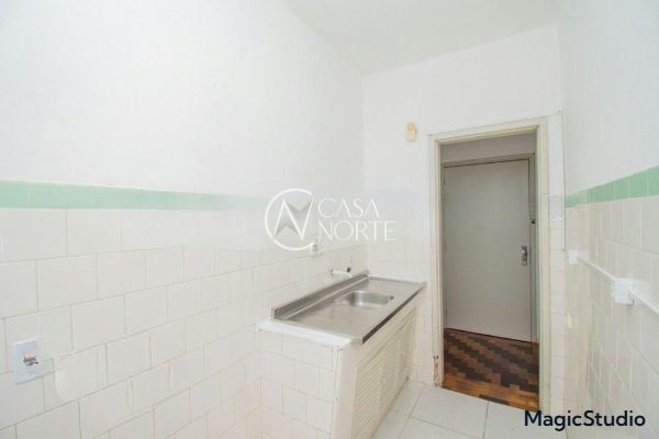 Apartamento à venda com 1 quarto, 42m², Avenida Taquara no bairro Petrópolis em Porto Alegre