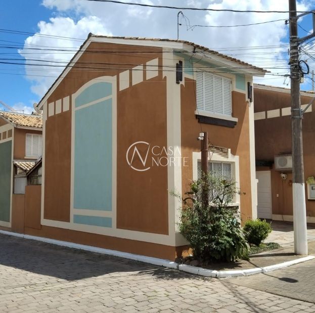 Casa de Condomínio à venda com 4 quartos, 86m², 1 suíte, 1 vaga, Rua Tenente Ary Tarrago no bairro Jardim Itu em Porto Alegre