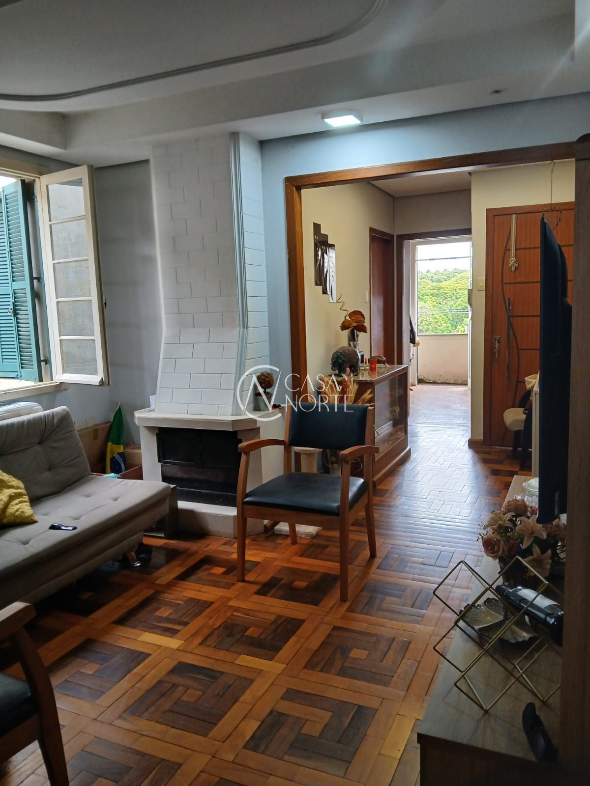 Apartamento à venda com 3 quartos, 100m², 1 suíte, Avenida Venâncio Aires no bairro Santana em Porto Alegre