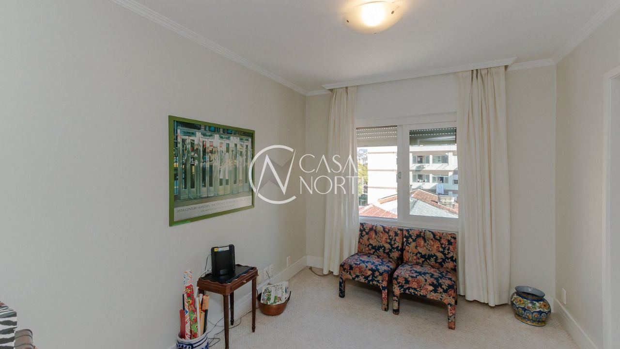 Apartamento à venda com 3 quartos, 121m², 1 suíte, 1 vaga, Rua Coronel Corte Real no bairro Petrópolis em Porto Alegre