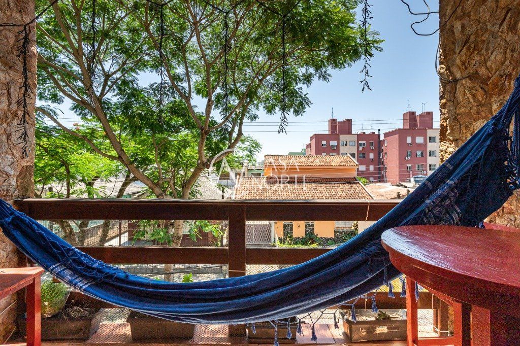 Apartamento à venda com 3 quartos, 314m², 1 suíte, 4 vagas, Praça Doutor Nelson Renck no bairro Sarandi em Porto Alegre