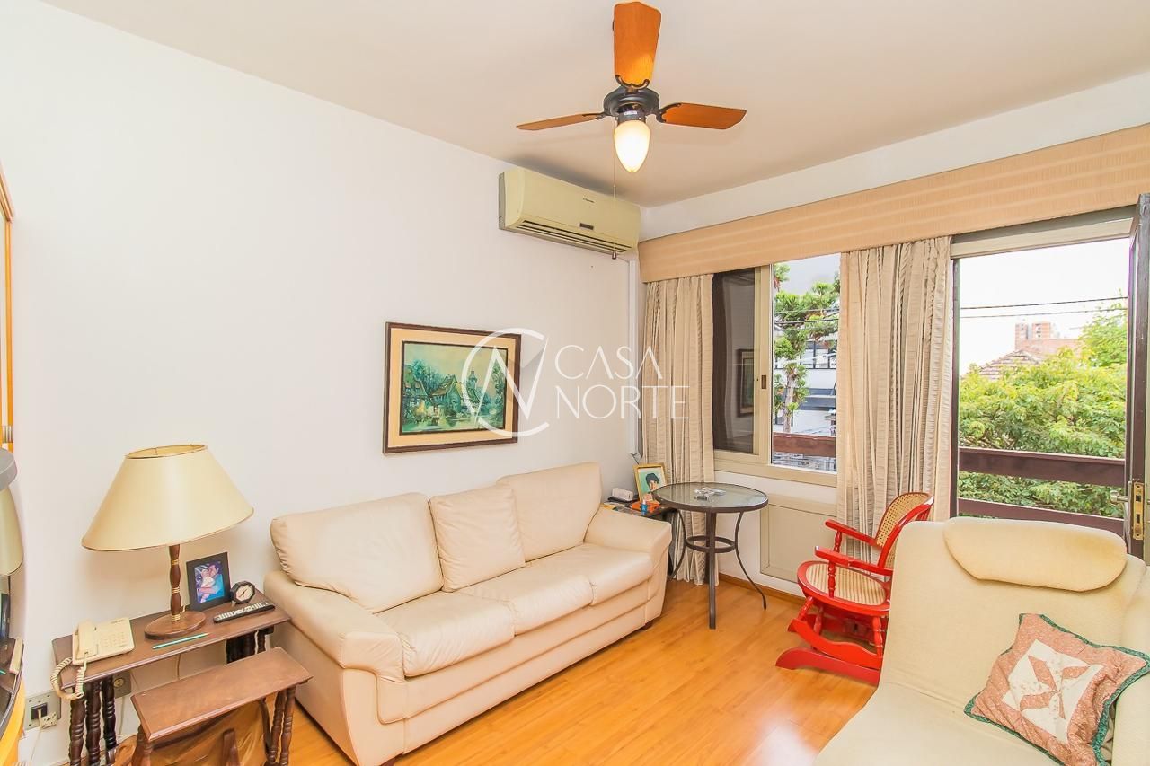 Apartamento à venda com 3 quartos, 75m², Rua Comendador Azevedo no bairro Floresta em Porto Alegre