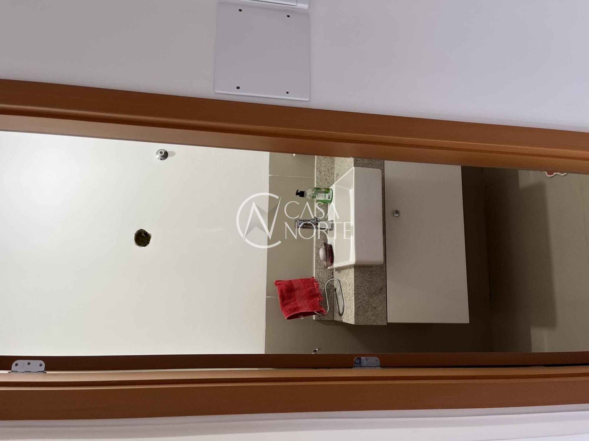 Casa de Condomínio à venda com 3 quartos, 107m², 1 suíte, 2 vagas, Rua Vanderlei da Silva Alves no bairro Mário Quintana em Porto Alegre