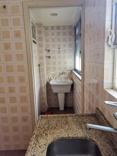 Apartamento à venda com 1 quarto, 41m², Avenida Desembargador André da Rocha no bairro Centro Histórico em Porto Alegre